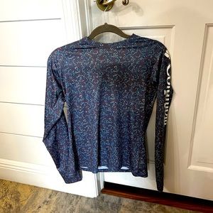 Columbia dry fit shirt size small
